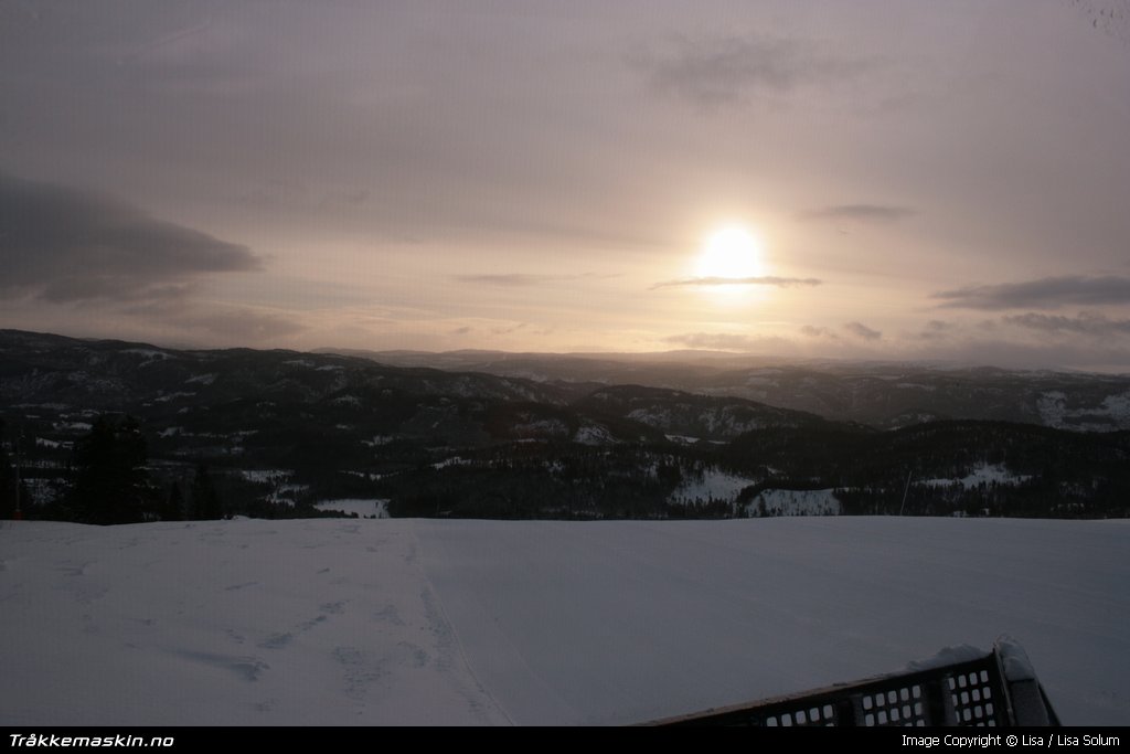 TRYKK FOR � LUKKE VINDUET