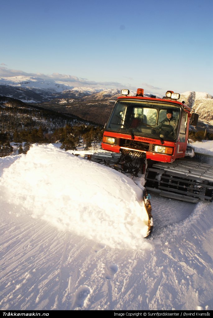 TRYKK FOR � LUKKE VINDUET