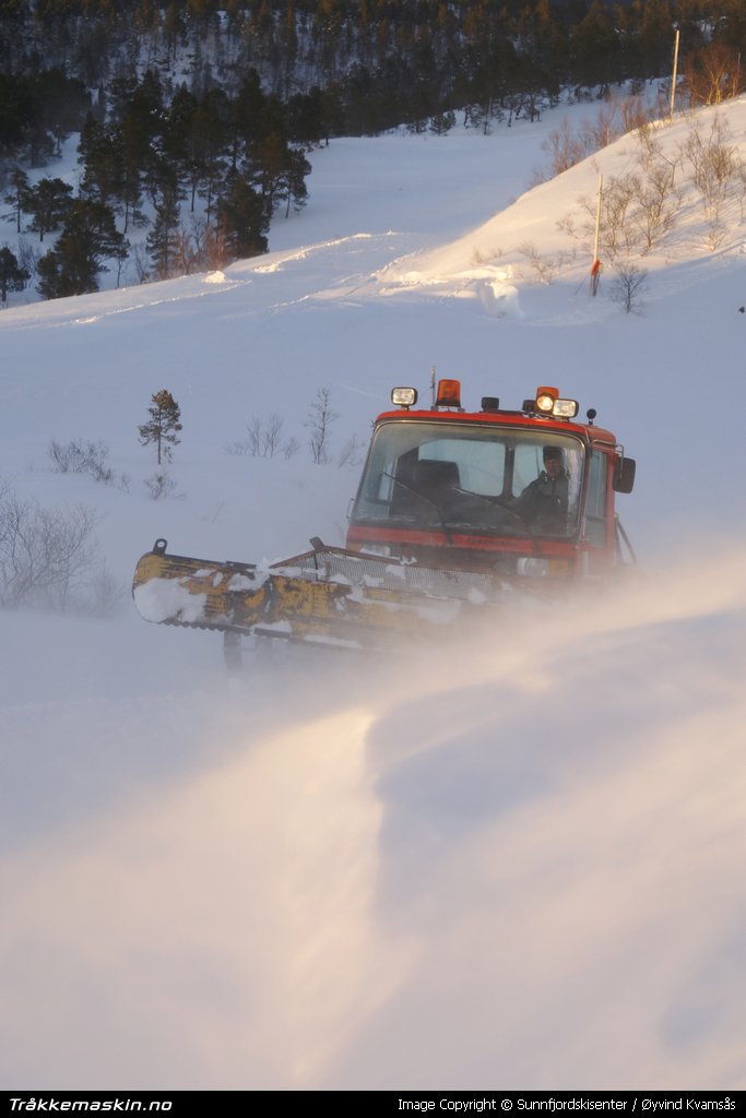TRYKK FOR � LUKKE VINDUET