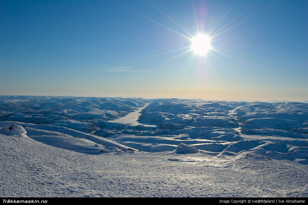 TRYKK FOR � LUKKE VINDUET
