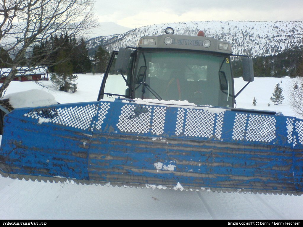 TRYKK FOR � LUKKE VINDUET