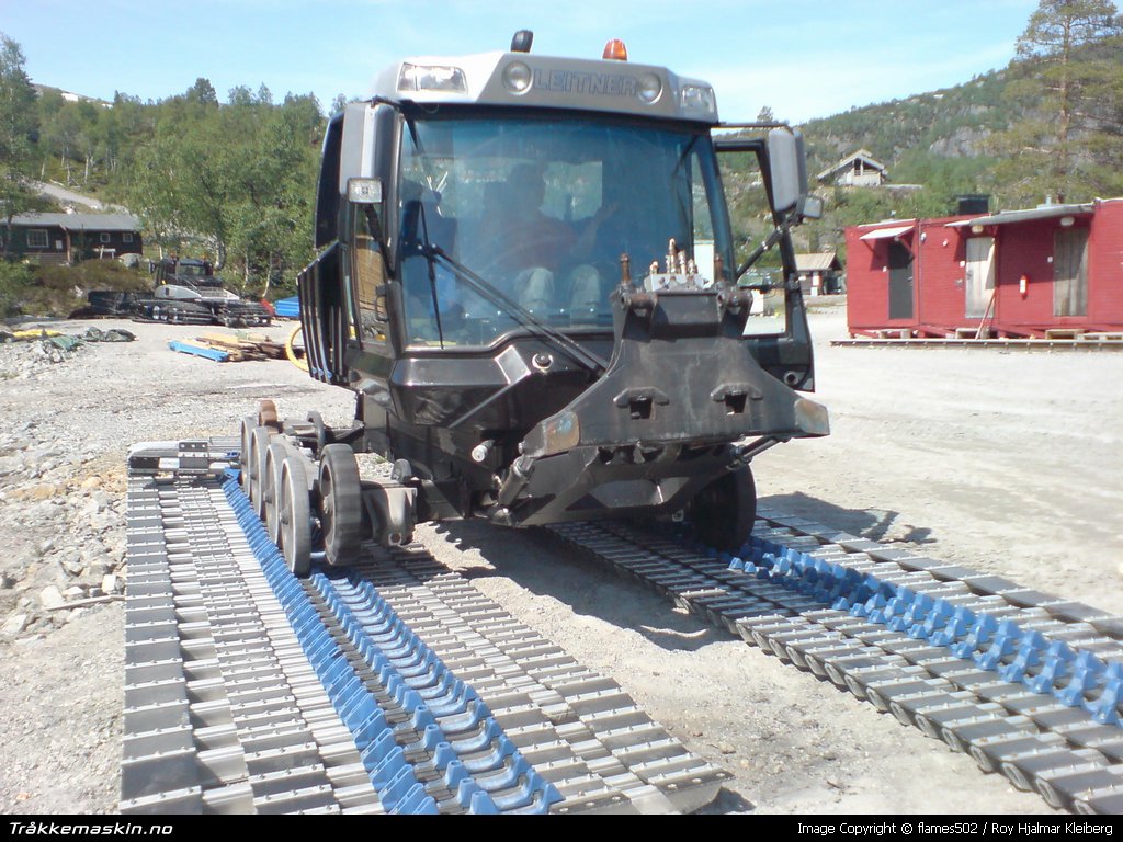 TRYKK FOR � LUKKE VINDUET