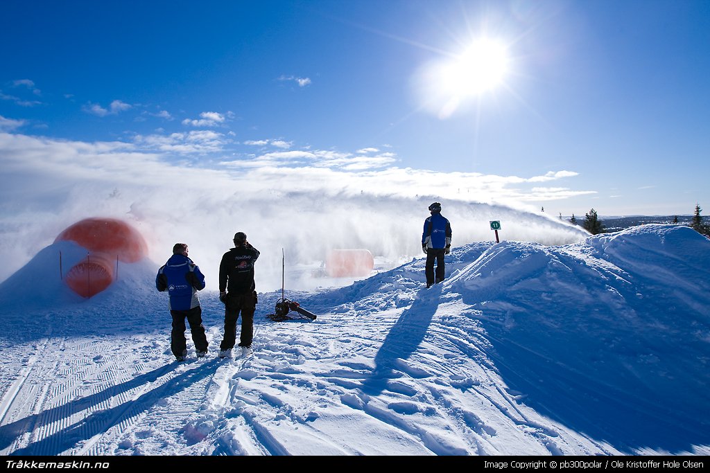 TRYKK FOR � LUKKE VINDUET