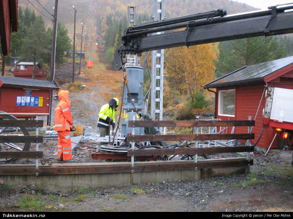 TRYKK FOR � LUKKE VINDUET