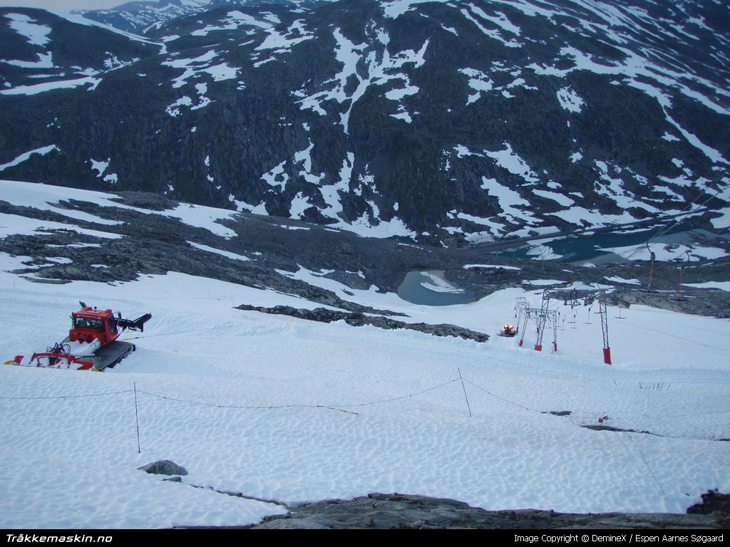 TRYKK FOR � LUKKE VINDUET