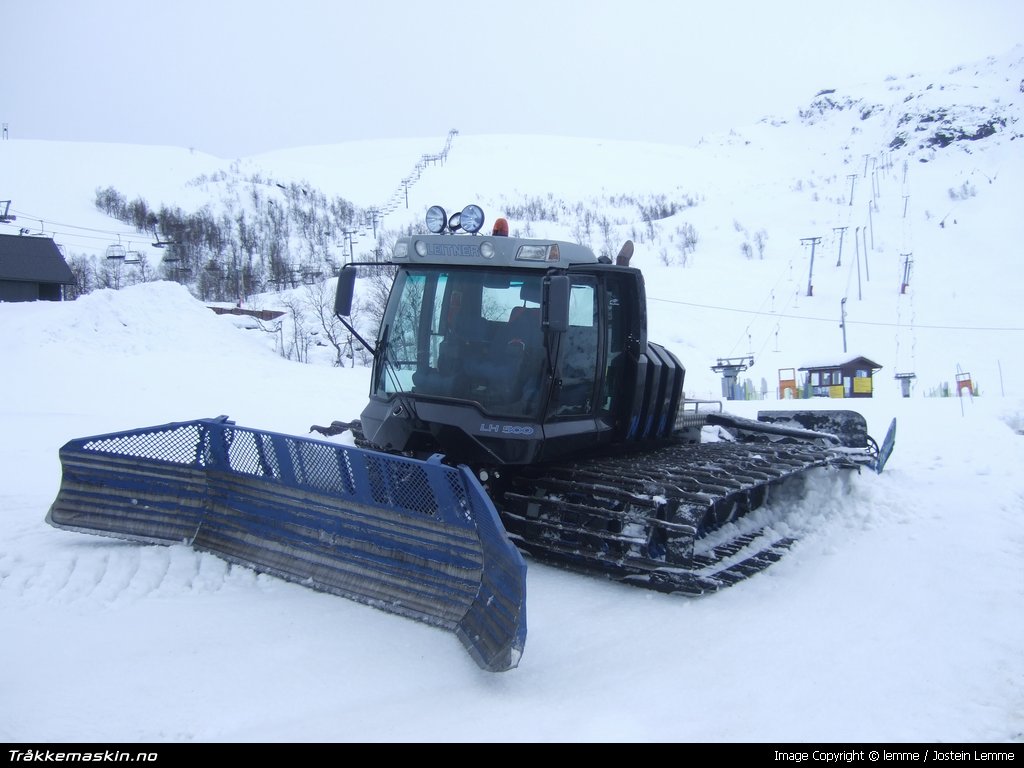 TRYKK FOR � LUKKE VINDUET