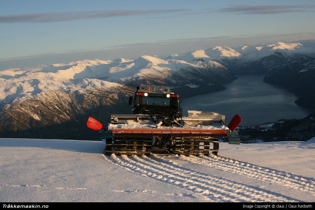 TRYKK FOR � LUKKE VINDUET