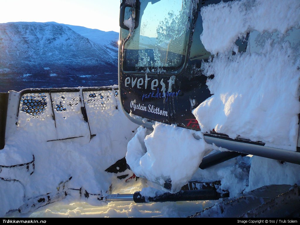 TRYKK FOR � LUKKE VINDUET