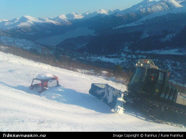TRYKK FOR � LUKKE VINDUET