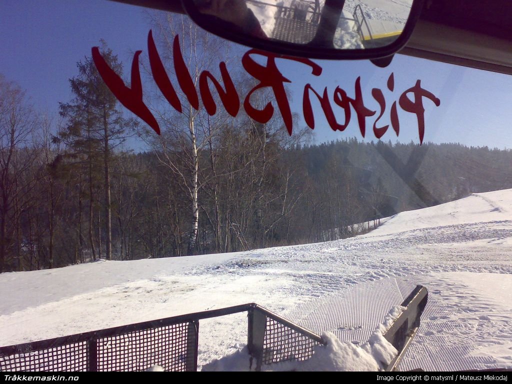 TRYKK FOR � LUKKE VINDUET