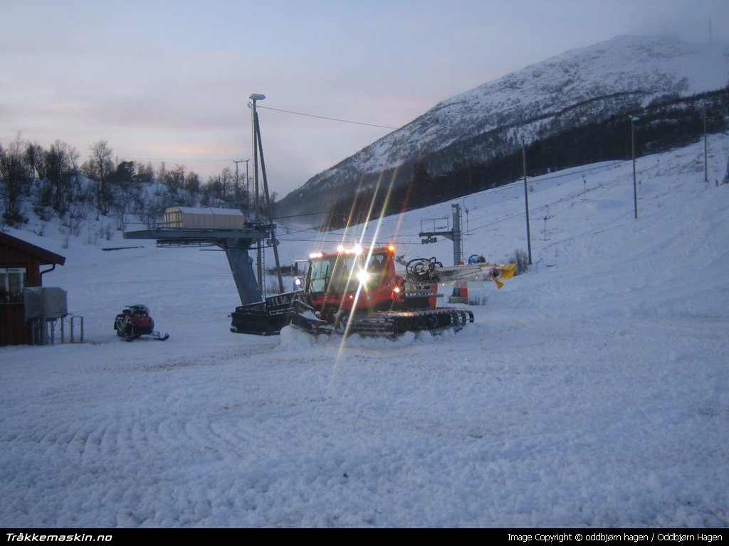 TRYKK FOR � LUKKE VINDUET