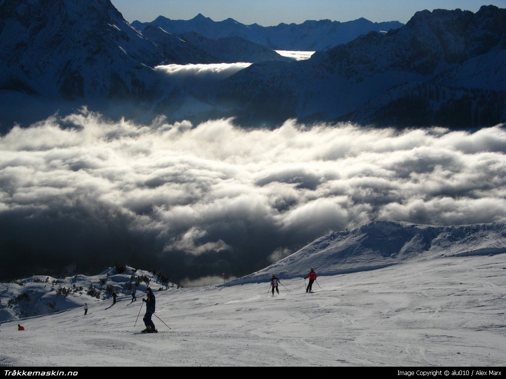 TRYKK FOR � LUKKE VINDUET