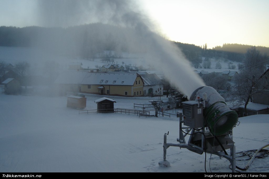 TRYKK FOR � LUKKE VINDUET