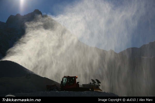 TRYKK FOR � LUKKE VINDUET