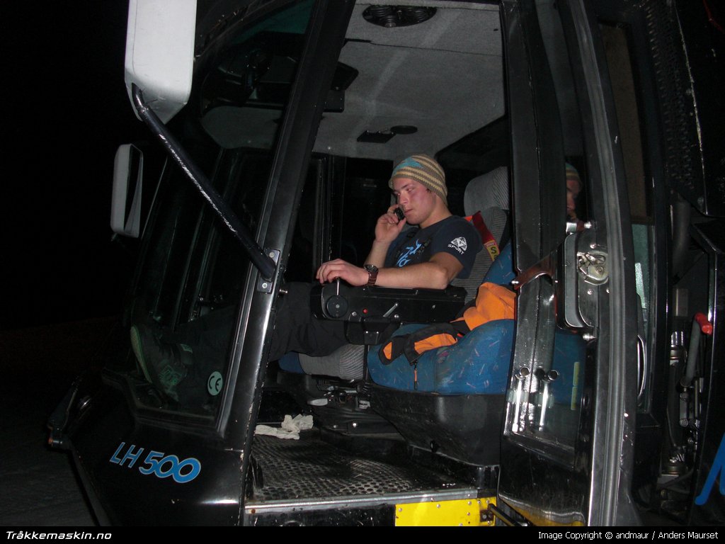 TRYKK FOR � LUKKE VINDUET