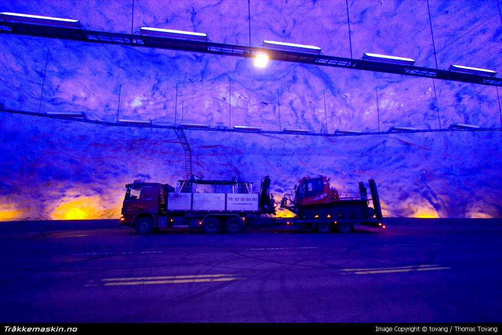 TRYKK FOR � LUKKE VINDUET