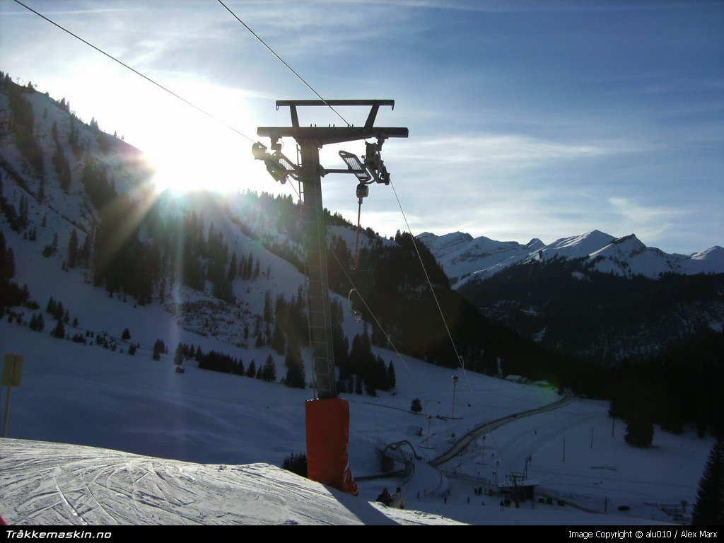 TRYKK FOR � LUKKE VINDUET