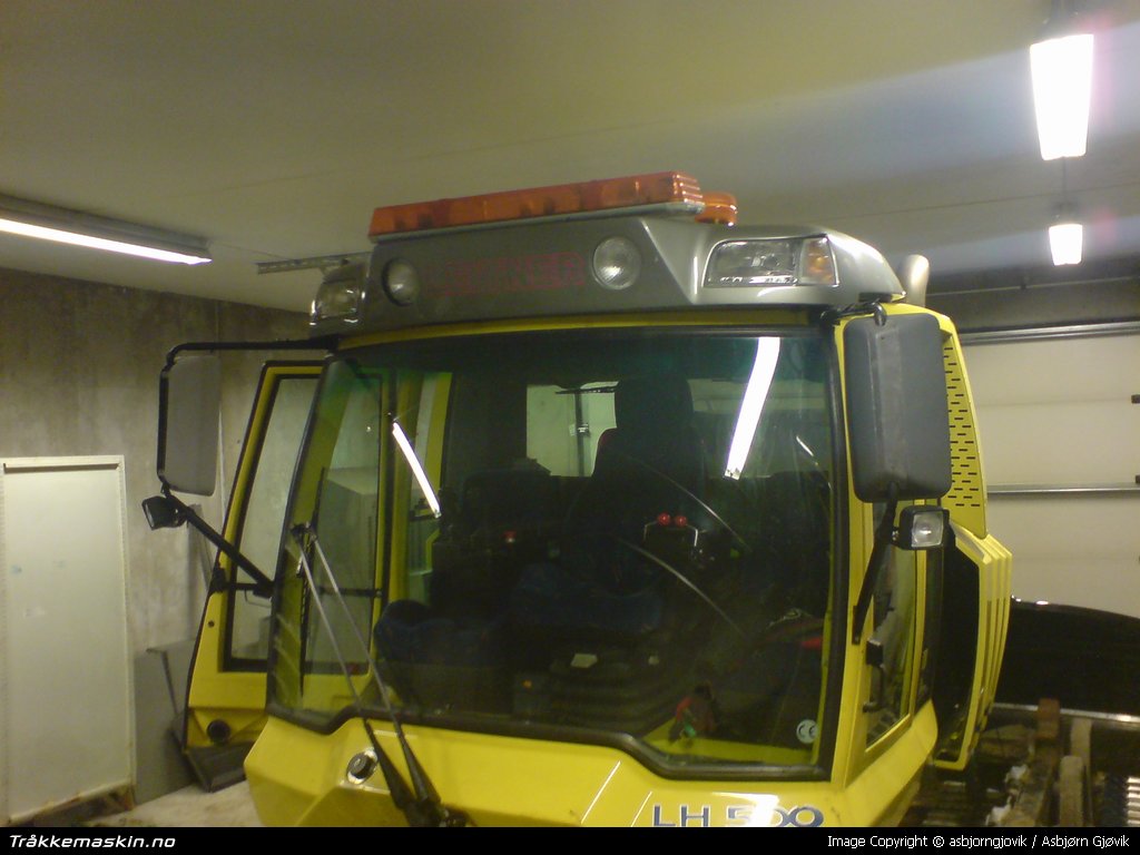 TRYKK FOR � LUKKE VINDUET