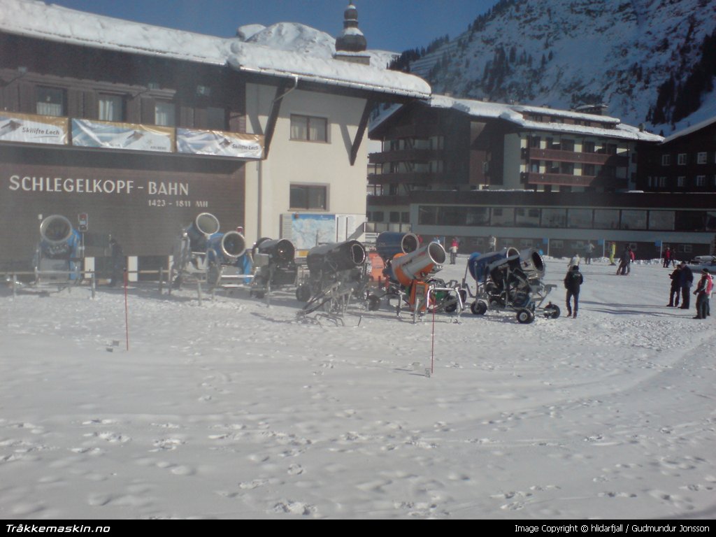 TRYKK FOR � LUKKE VINDUET