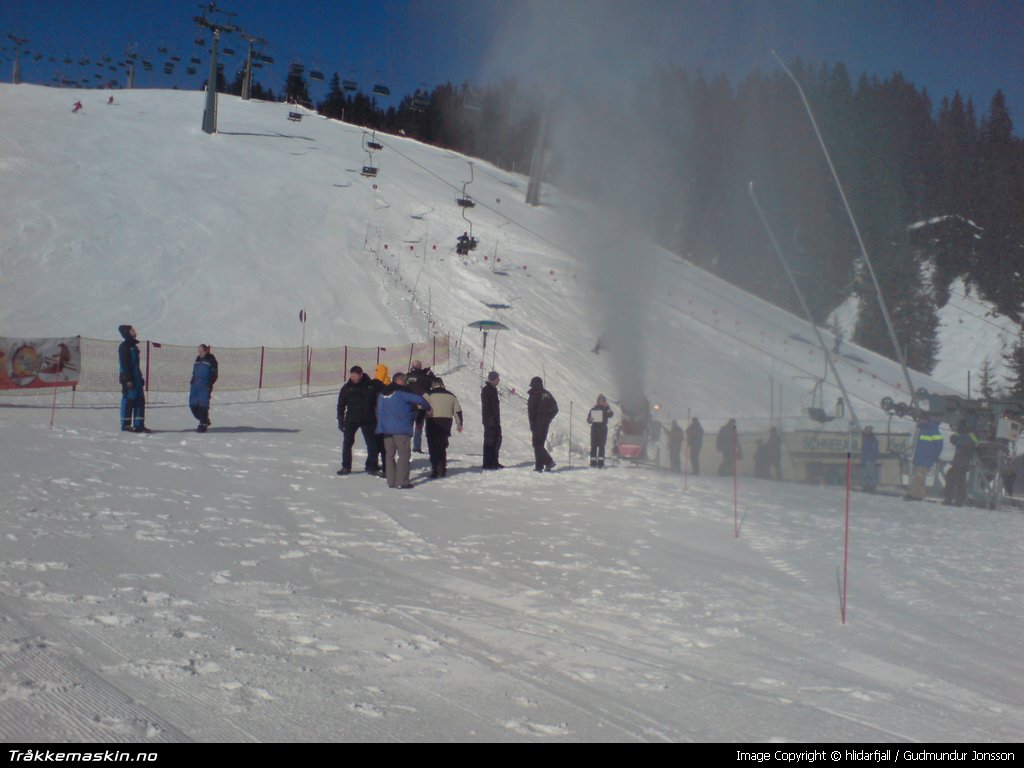 TRYKK FOR � LUKKE VINDUET