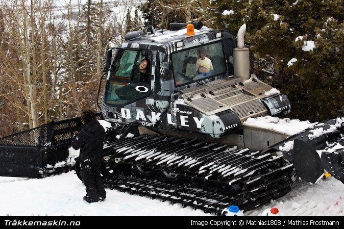 TRYKK FOR � LUKKE VINDUET