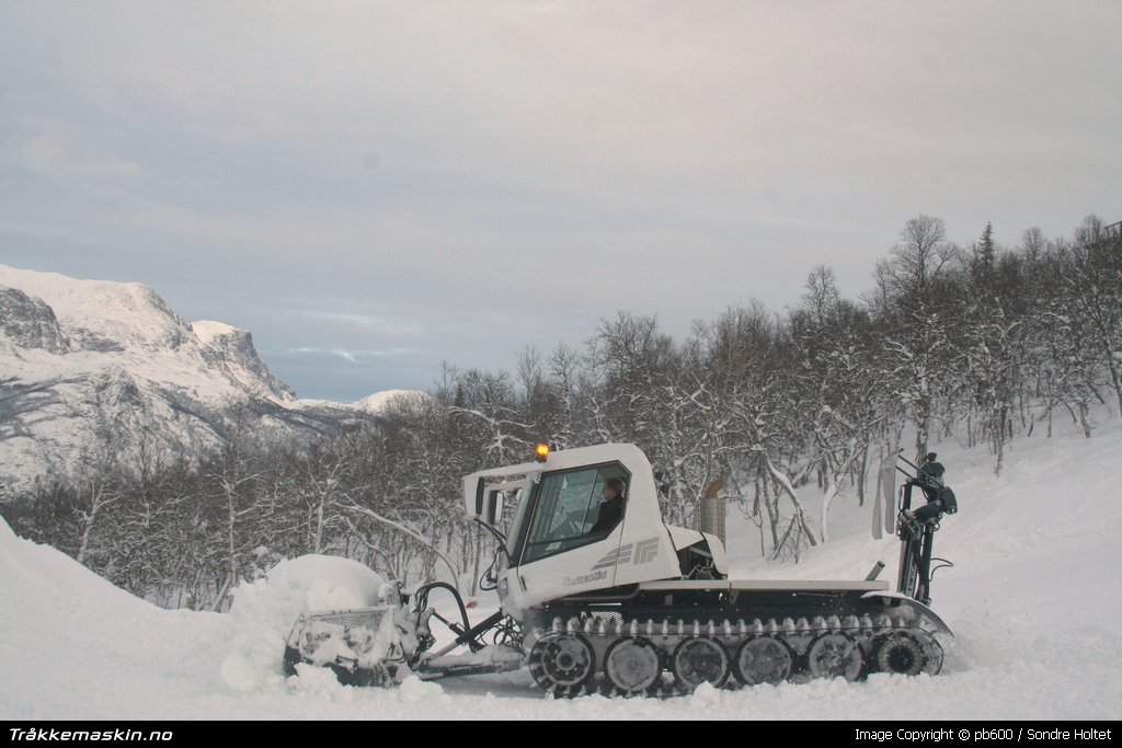 TRYKK FOR � LUKKE VINDUET