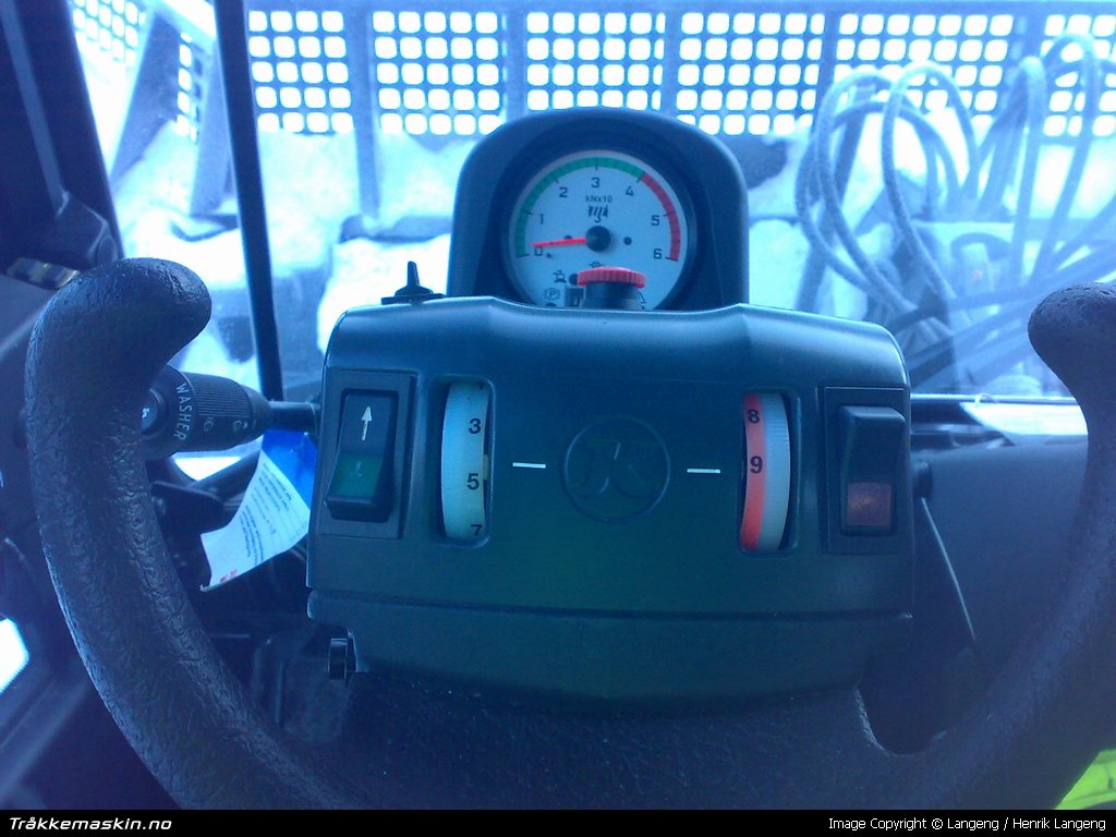 TRYKK FOR � LUKKE VINDUET