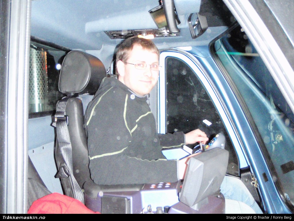 TRYKK FOR � LUKKE VINDUET