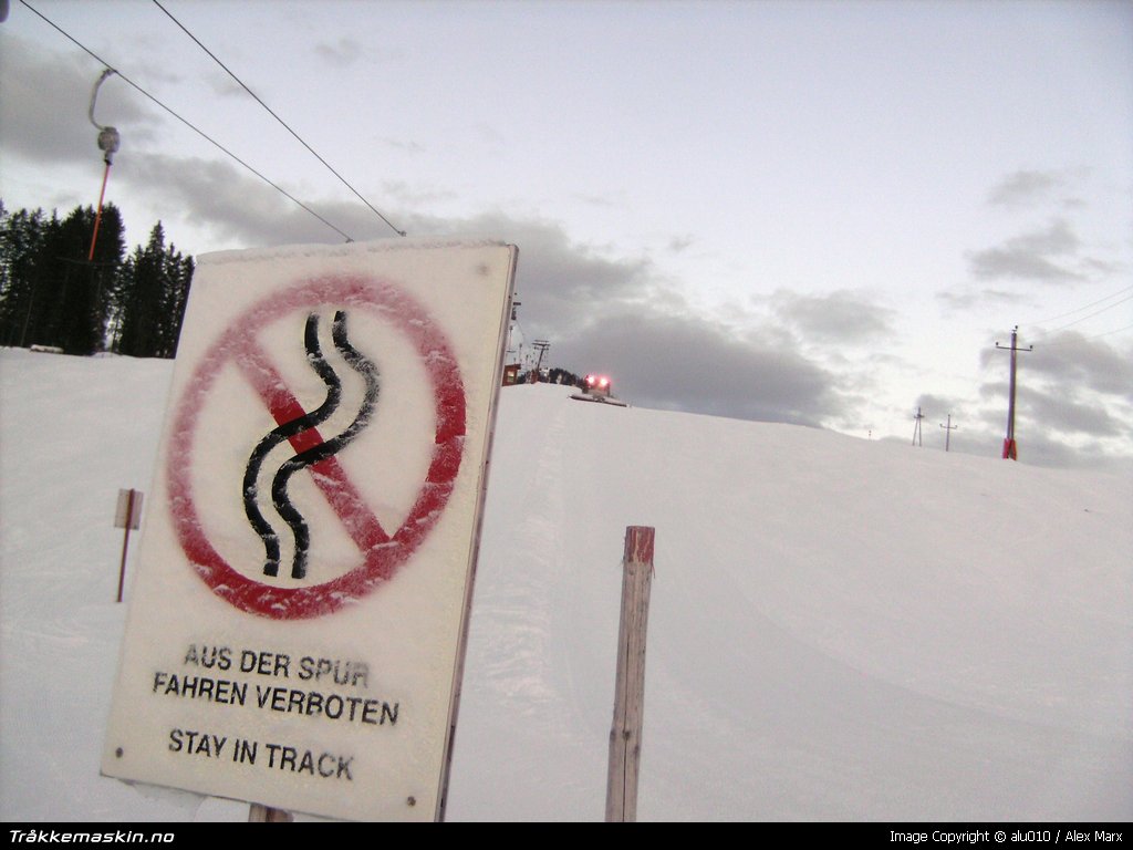 TRYKK FOR � LUKKE VINDUET