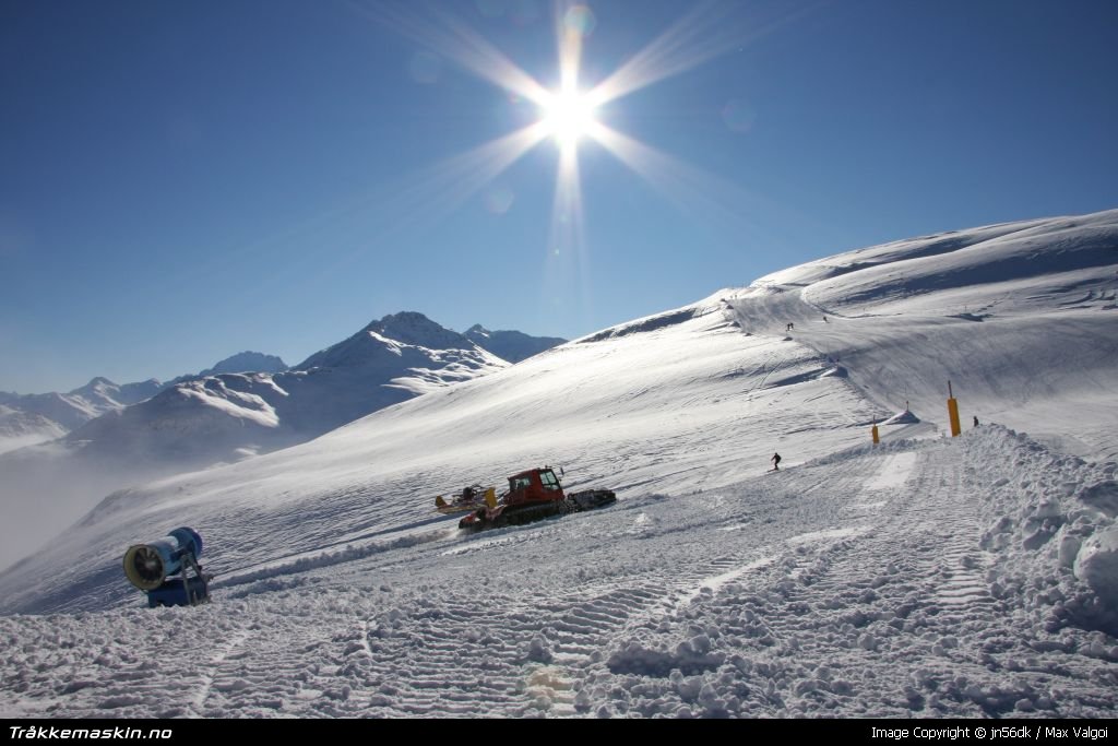 TRYKK FOR � LUKKE VINDUET