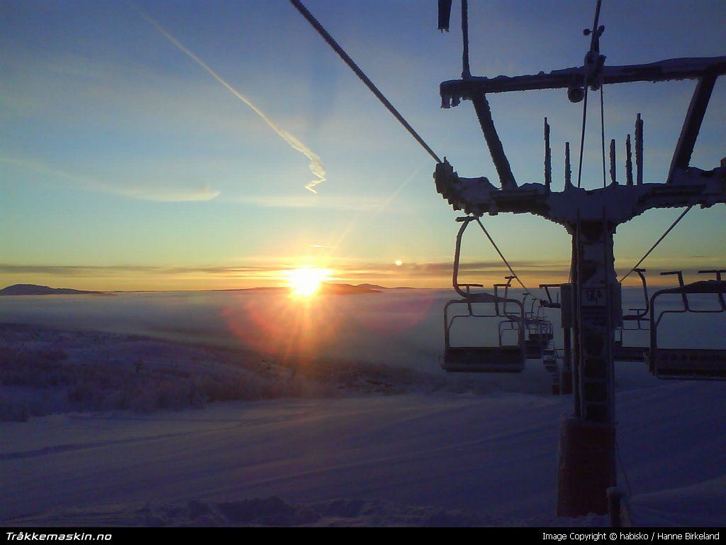 TRYKK FOR � LUKKE VINDUET