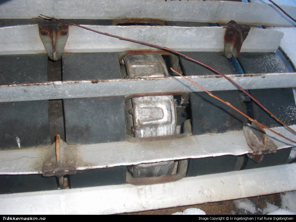 TRYKK FOR � LUKKE VINDUET