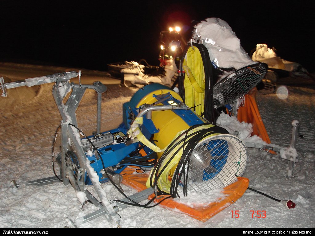 TRYKK FOR � LUKKE VINDUET