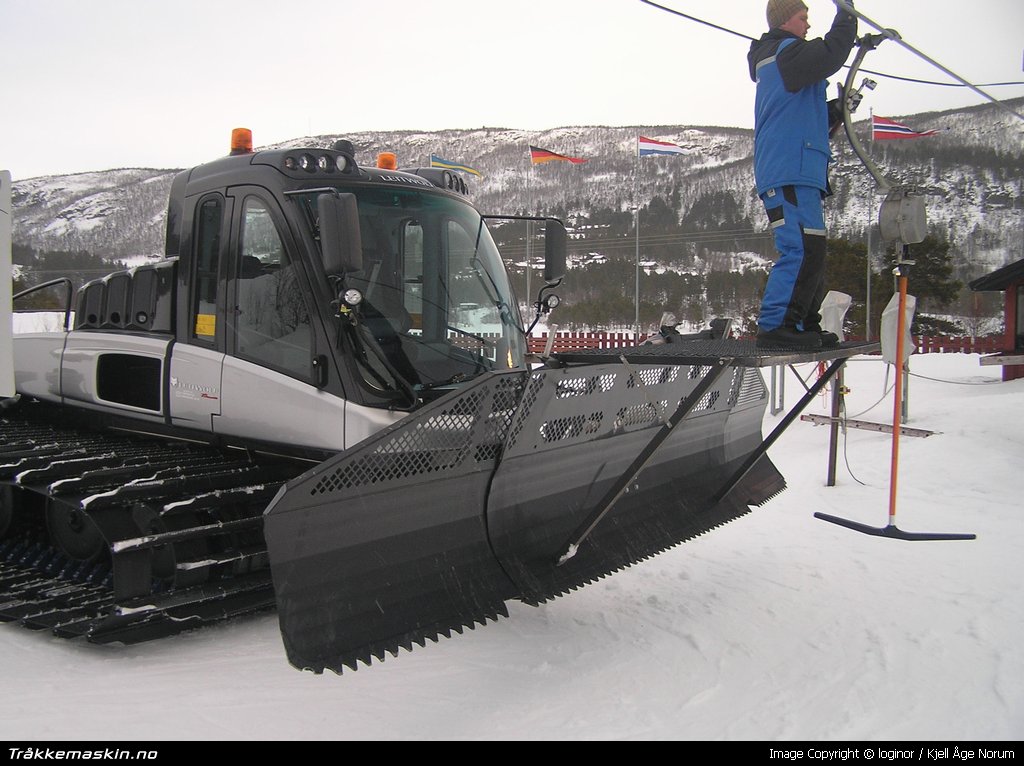 TRYKK FOR  LUKKE VINDUET