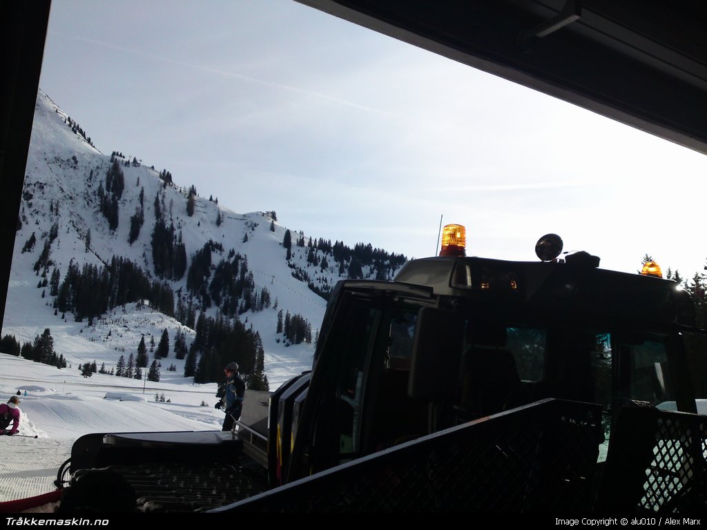 TRYKK FOR � LUKKE VINDUET