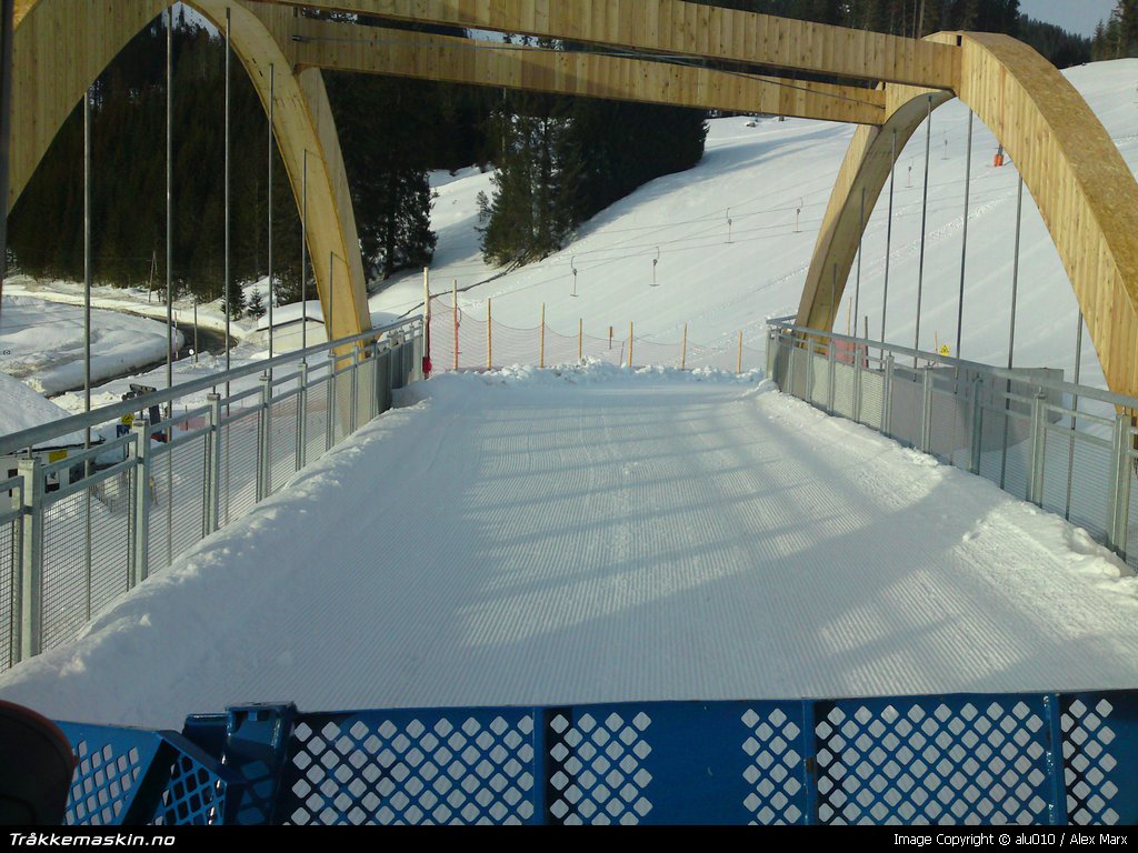 TRYKK FOR � LUKKE VINDUET