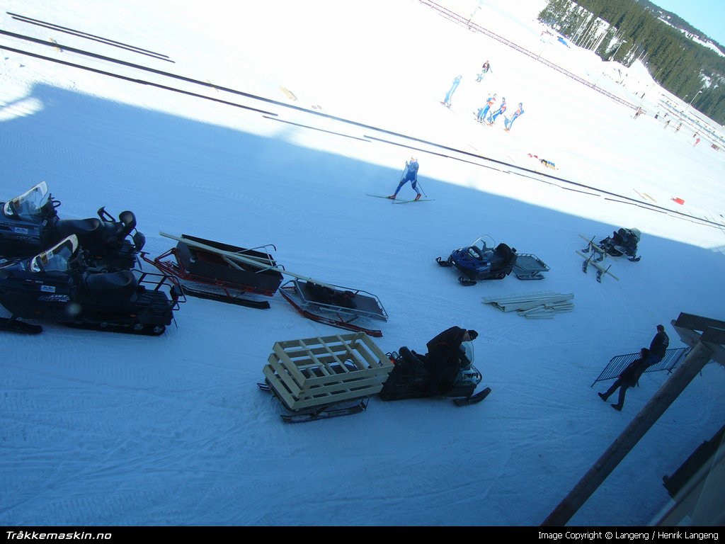 TRYKK FOR � LUKKE VINDUET