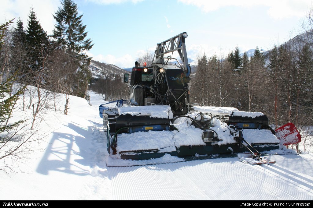 TRYKK FOR � LUKKE VINDUET