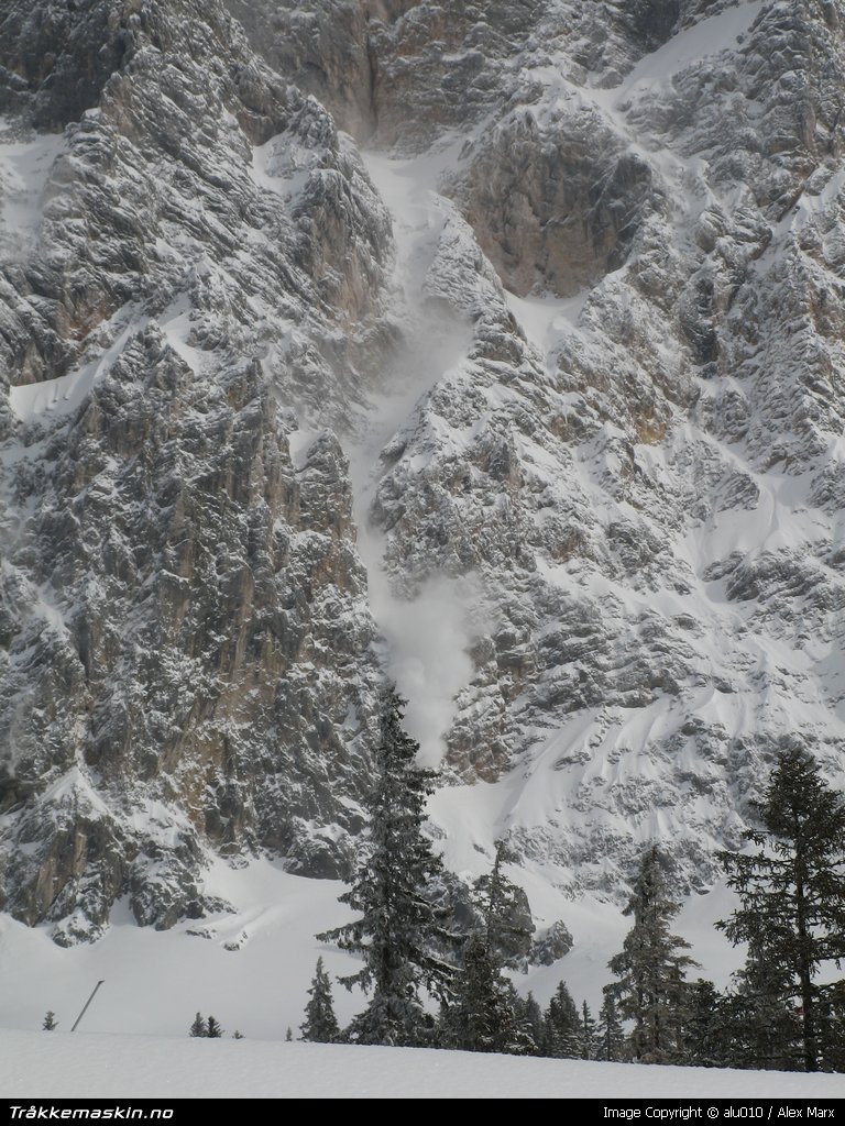 TRYKK FOR � LUKKE VINDUET