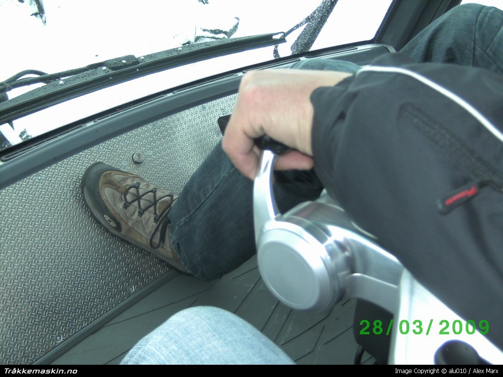 TRYKK FOR � LUKKE VINDUET