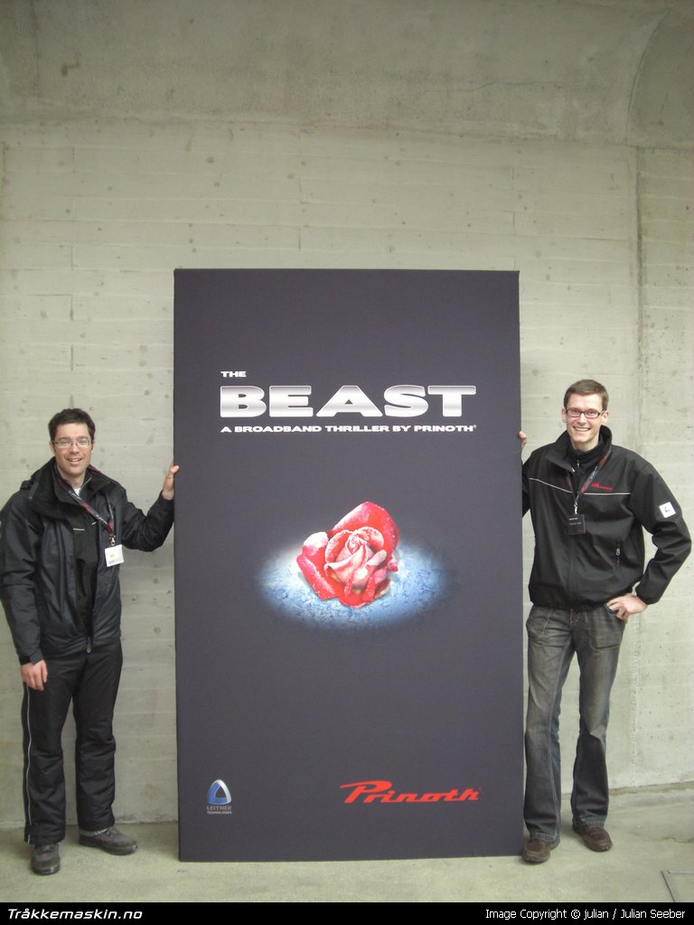 TRYKK FOR � LUKKE VINDUET