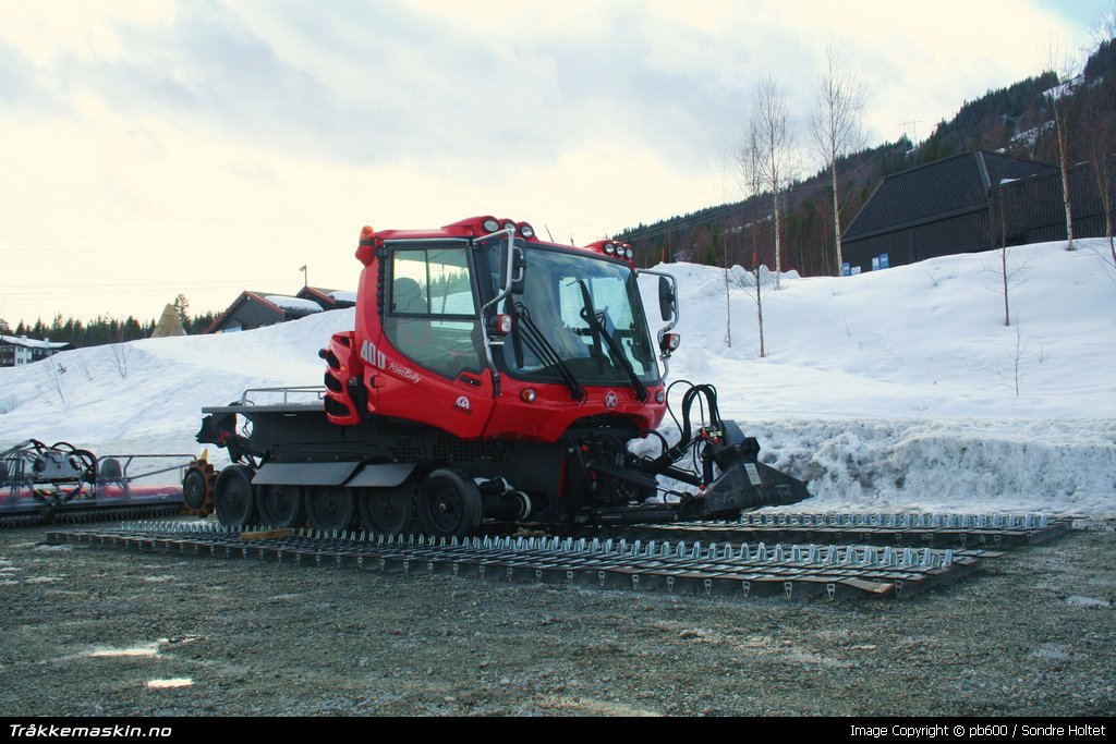 TRYKK FOR � LUKKE VINDUET