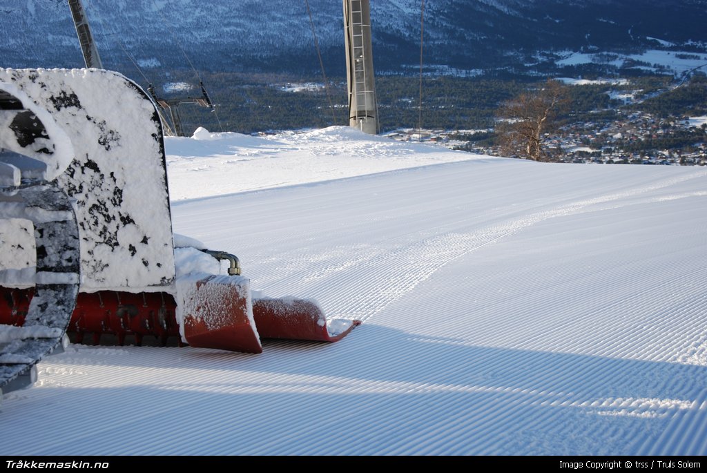 TRYKK FOR � LUKKE VINDUET