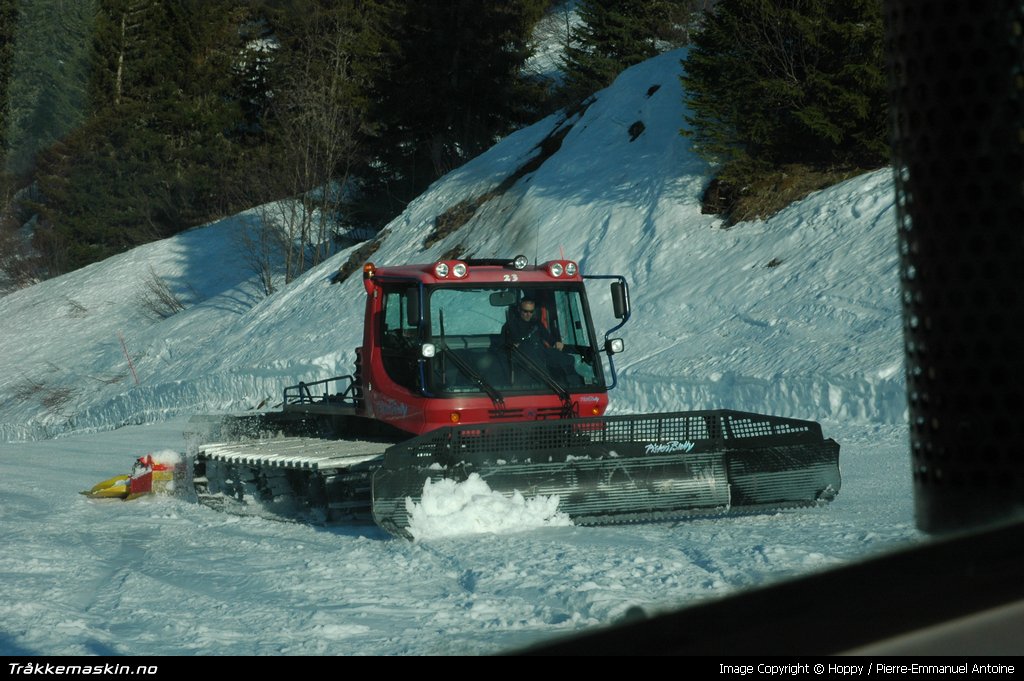 TRYKK FOR � LUKKE VINDUET