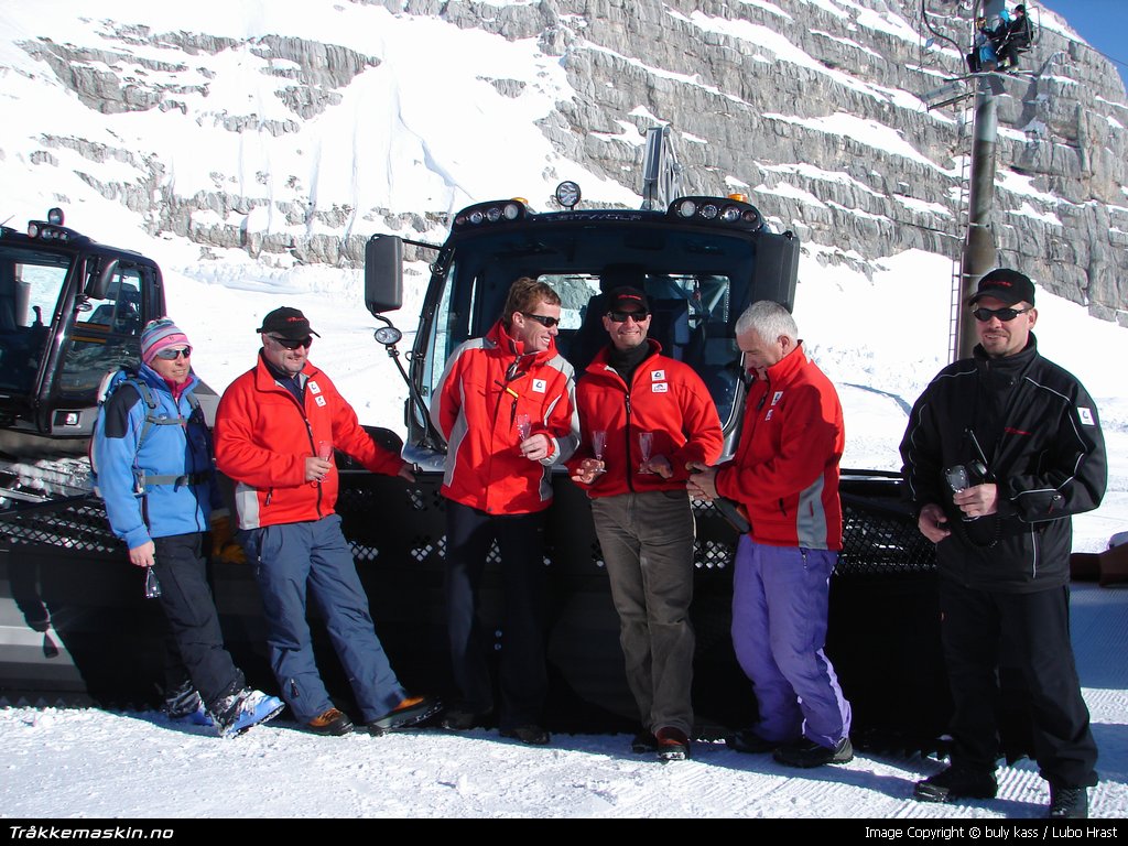 TRYKK FOR � LUKKE VINDUET