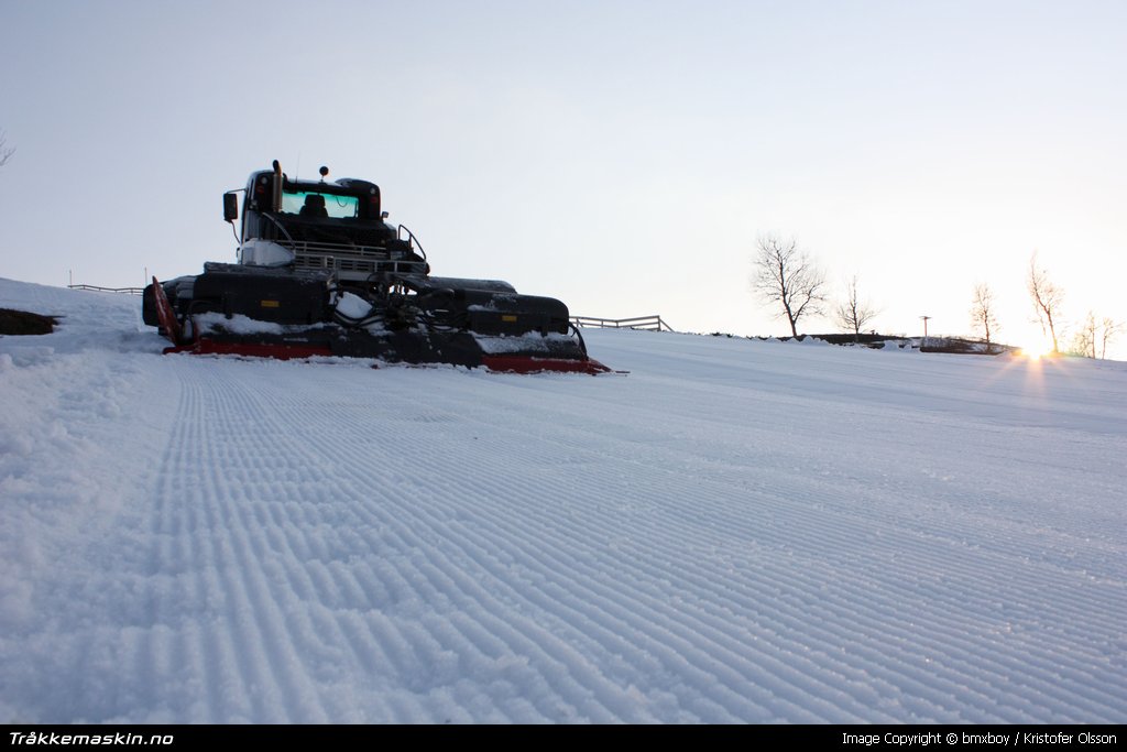 TRYKK FOR � LUKKE VINDUET
