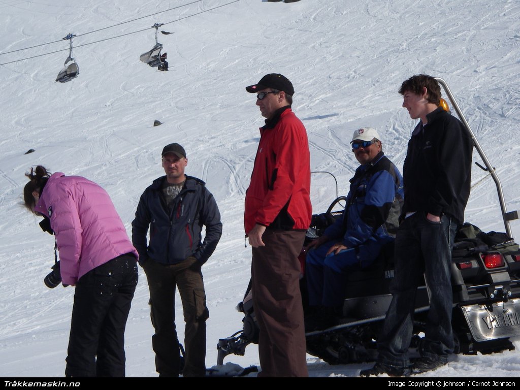 TRYKK FOR � LUKKE VINDUET