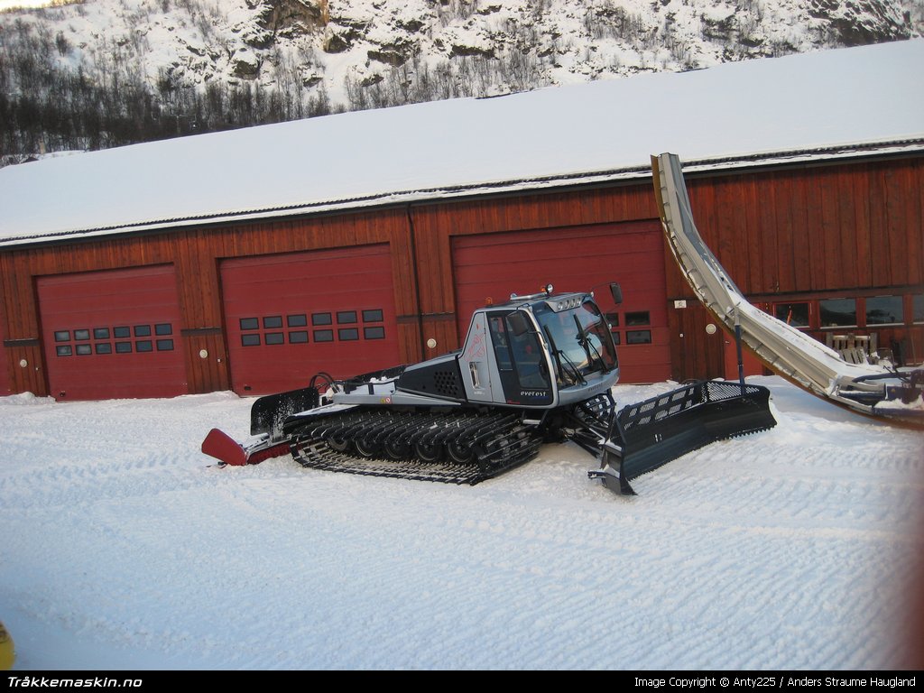TRYKK FOR � LUKKE VINDUET