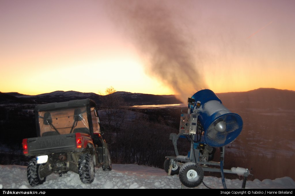 TRYKK FOR � LUKKE VINDUET