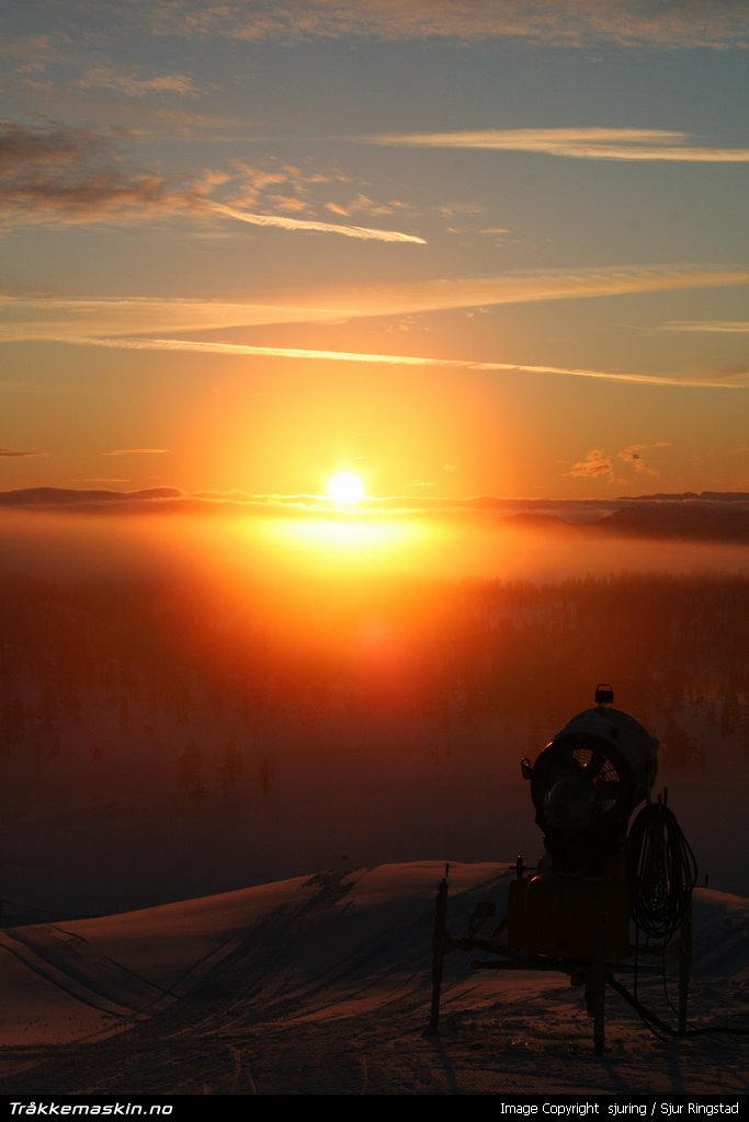 TRYKK FOR � LUKKE VINDUET